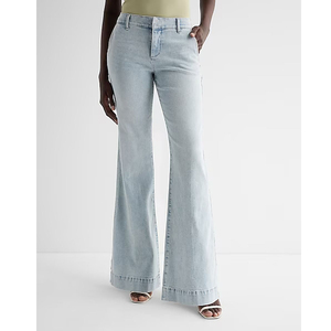 Pantalones de mezclilla para mujer con parches bordados, botones, estilo recto, transpirables, de cintura alta, informales, de algodón, para uso diario. - Product Image 1