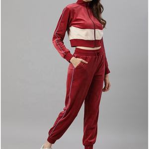 Conjunto Deportivo de Dos Piezas para Mujer, Sudadera Corta con Cremallera Completa, Ropa de Gimnasio, Ropa de Entrenamiento, Secado Rápido, Precio Económico, Color Personalizado - Product Image 1