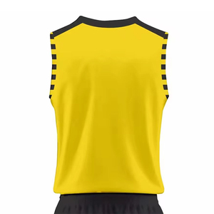 Camiseta y Pantalones Cortos Personalizados por Sublimación con Ajuste Cómodo para Escuelas, Clubes, Universidades y Eventos Deportivos de Voleibol - Product Image 5
