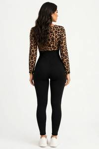 Ensemble 2 pièces pour femmes, haut à manches longues à imprimé léopard, leggings noirs taille haute - Product Image 3