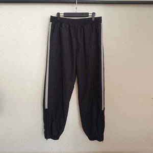 Conjunto de Dos Piezas para Hombre, Chaqueta Cortavientos Transpirable de Alta Calidad Estilo Urbano Vintage, Pantalones Cortos Impermeables con Logotipo Personalizado, Nuevo Diseño de Verano - Product Image 3