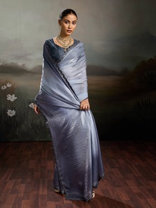 Sari de seda suave de primera calidad con lentejuelas, fabricante y proveedor de moda femenina de Surat - Product Image 1
