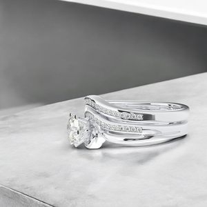 Anillo de boda de mujer de diamante cultivado en laboratorio redondo elegante de 1,10 quilates al por mayor OEM con oro sólido 925 plata esterlina - Product Image 1