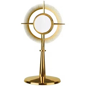 Monstrance Reliquaire en Laiton avec Design Traditionnel pour Baptême, Mariage, Décoration Intérieure – Couleur et Logo Personnalisables, Présentoir de Table - Product Image 3