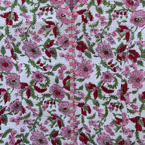 <b>Women</b> Quilted Cotton <b>Jacket</b> Floral Print Full Sleeve V-Neck <b>Spring</b> Outerwear Button Closure Regular Length - Product Image 6