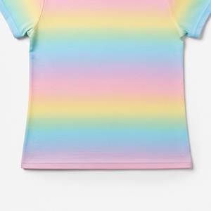 Camisetas de alta calidad para hombre y mujer, ropa casual de tela de algodón suave, diseñadas para la comodidad diaria, venta al por mayor de prendas de vestir. - Product Image 2