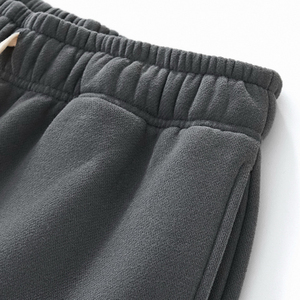 Pantalones Cortos de Mujer de Felpa Color Mostaza, a la Moda, de Cintura Media, con Cierre de Cordón, Ajuste Holgado, Casuales, con Patrón de Punto y Bolsillos - Product Image 4