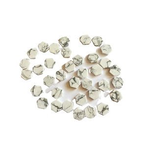 100% cabujón de piedra plana de howlita blanca Natural, gemas Vivaaz superiores, venta al por mayor a granel, hexágono tratado térmicamente certificado IGI para joyería - Product Image 4