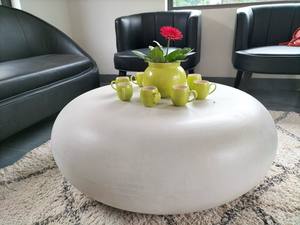 Mesa de Centro Redonda Moderna y Minimalista de Concreto con Base de Piedra, Tamaño Personalizable - Product Image 4