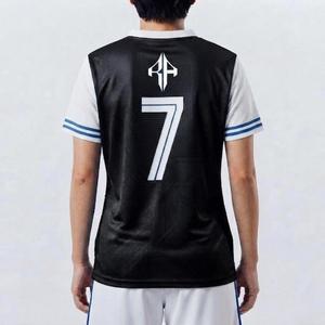 เสื้อฟุตบอลพิมพ์ลายแบบ Heat-Transfer พร้อมโลโก้สีขาว ผลิตจากวัสดุโพลีเอสเตอร์คุณภาพสูง 100% สำหรับผู้หญิง แขนสั้น ระบายอากาศได้ดี แห้งเร็ว - Product Image 2