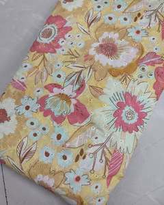 Tissu imprimé numérique en gros, motif floral, polyester, coton, rayonne, pour robe, chemisier, chemise, vêtement de mode - Product Image 4