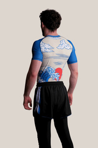 Camiseta Deportiva de Manga Corta para Hombre, con Estampado de Nubes Azules, Compresión, Secado Rápido, Spandex, Poliéster, Ropa Deportiva para Adultos - Product Image 2