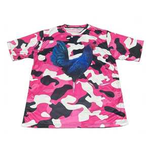 T-shirt personnalisé avec logo camouflage pour coq de combat - T-shirt en polyester sublimé imprimé coq de combat pour homme, style streetwear 180g, vêtements Gamefarm - Product Image 1