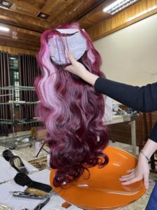 2024 vente en gros chaud dentelle frontale couleur bouclés perruque vierge vietnamien cheveux humains têtes d'entraînement pour les femmes noires à un prix pas cher - Product Image 2