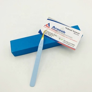 Pinzas profesionales de alta calidad para extensión de pestañas de acero inoxidable de 45 grados, Punta dorada, logotipo personalizado recubierto de Corazón Azul bebé - Product Image 2