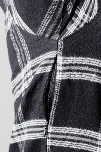 Chemise en flanelle à carreaux noire pour homme, épaisse, à manches longues, pour le travail en extérieur, décontractée, avec logo personnalisé, vente en gros - Product Image 5