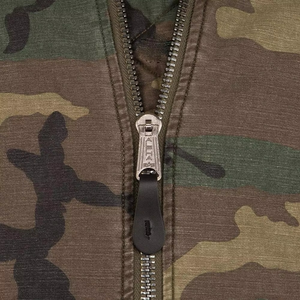 High Street Style Chaqueta impermeable para hombre Softshell hecho a medida con logotipo impreso Barato Venta al por mayor Suministro OEM - Product Image 2