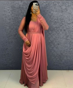 ชุดเดรสสไตล์อินเดียผ้าฝ้ายลายปักเลื่อมและลูกปัด พร้อมผ้าคลุมไหล่และเข็มขัด สำหรับงานเทศกาล ราคาขายส่ง เสื้อผ้าสตรี กำลังเป็นที่นิยม - Product Image 4