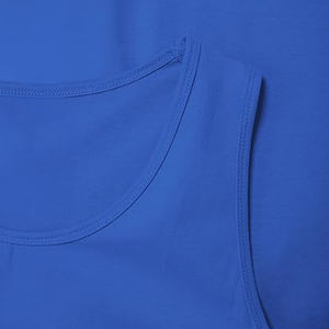 Débardeur côtelé pour homme en mélange coton-polyester, sans manches, texture verticale, coupe ajustée, pièce esthétique pour superposition - Product Image 4