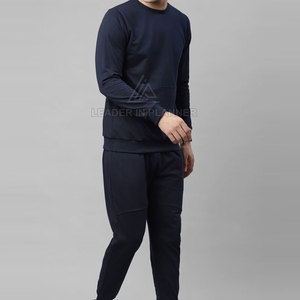 ชุดวอร์มผู้ชายคุณภาพพรีเมียมขายดี ทรงเข้ารูป ผลิตจากผ้าฝ้ายผสมโพลีเอสเตอร์ - Product Image 2