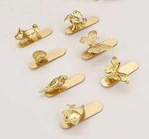 Crochets muraux de style luxueux avec motif d'oiseaux et de mammifères, finition dorée, adaptés à la salle de séjour, à la cuisine et à la salle de bain - Product Image 6