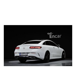 ยูโร วี ดีเซล E220d รถเก๋งอัตโนมัติหุ้มหนัง พร้อมกล้องมองหลัง - Product Image 2