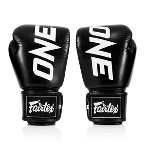 ถุงมือชกมวย Fairtex One รุ่นขายดี ผลิตตามสั่ง สำหรับการแข่งขันระดับมืออาชีพ  โลโก้ส่วนตัว ดีไซน์ทนทาน สวมใส่สบาย - Product Image 2