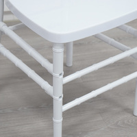 Chaise Napoléon Démontable pour Mariage en Plastique – Idéale Hôtels, Événements Extérieurs, Fêtes Modernes – Chaise Longue en Plastique