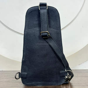 Bolsa de Pecho de Cuero Vacuno con Diseño Moderno y Estampado a Cuadros, Bolso Bandolera Unisex Elegante, Mochila Cruzada, Bolsos de Viaje - Product Image 5