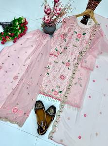 Conjunto de Kurti Sharara Gharara de Crepé GEORGETTE Rosa Tradicional Bordado con Detalles en Morado, Precioso Diseño Indio-Pakistaní para Bodas - Product Image 3