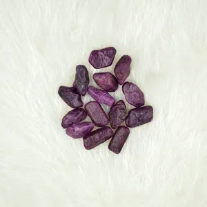 Rubino pietra grezza grezza sciolta non tagliata per realizzare gioielli, gemme di ghiaia grezza Birthstone, pietre naturali grezze