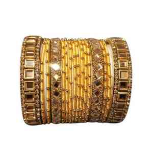 Ensemble de bracelets de mariage islamiques tendance et luxueux en perles Kundan plaqués or, bijoux pour femmes - Product Image 2