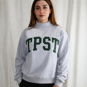 Sudadera con Cuello Alto Personalizada con Estampado de Letras TPST, Estilo Universitario, para el Campus, con Espíritu Universitario, para Estudiantes y Organizaciones Estudiantiles - Product Image 5