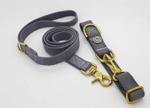 Collier pour chien en toile fait main avec boucle de fixation pour laisse et décoration en rubans - Product Image 3