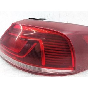 Luz Trasera Derecha Usada CC 3C8945208M - Product Image 3