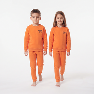 Conjunto Deportivo de Alta Calidad Personalizado para Niños, Sudadera con Capucha y Pantalones de Felpa de Algodón, Ropa Casual de Invierno de Dos Piezas - Product Image 3