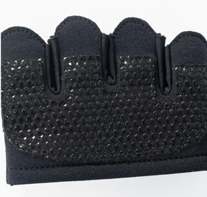 Cheap Unisex Non <b>Slip</b> Gym Fitness Deadlift Breathable <b>Half</b> Finger Weightlifting Gloves - Product Image 6