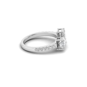 Anillo Unisex AJRETAIL de Oro Blanco con Corte Esmeralda y Engaste Pavé, 3.25 Quilates, Cultivado en Laboratorio, Color F, Claridad VS1, Certificado IGI, para Compromiso o Fiesta - Product Image 2