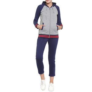 Nouvel ensemble de survêtement sportswear grande taille pour femme, personnalisable avec logo, tenue de sport de football, ensemble deux pièces jogger 2027 - Product Image 1