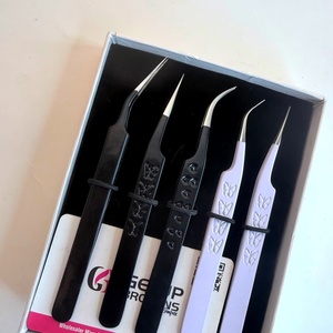 Pince à épiler pour extensions de cils GETUP BROSONS IMPEX en acier inoxydable durable, revêtement en poudre, motif papillon, surface lisse - Product Image 6