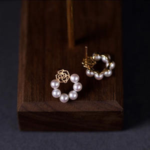 Zhuji Small Freshwater <b>Pearl</b> <b>Necklace</b> 4-4.5mm 18K Gold Buckle Collarbone Chain Women's Wholesale <b>Pearl</b> <b>Earrings</b> - Product Image 1