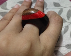 Anillo de resina colorido para mujer, sortija de la mejor calidad, personalizado, lujoso, hecho a mano, alto pulido - Product Image 6