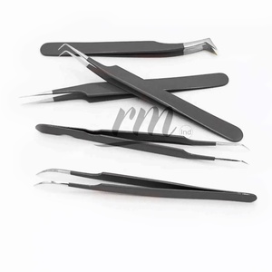 RMI ชุดกรรไกรสำหรับต่อขนตาเคลือบผงสีดำพร้อมกรรไกรตัดหนังและชุดกระจกขนตา - Product Image 2