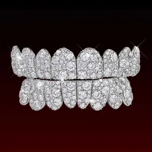 Juego de Grillz de Joyería Dental con Moissanita Certificada, Plata de Ley 925, Engaste de Garra Personalizado, Estilo Hip Hop, para Dientes Superiores e Inferiores, Compromiso - Product Image 1