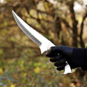 Cuchillos de Caza Hechos a Mano de Alta Calidad Profesional, Cuchillos de Supervivencia de Acero con Alto Contenido de Carbono, Hoja Fija para Campismo y Actividades al Aire Libre - Product Image 1