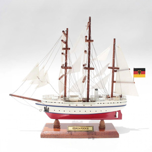 Modèle de bateau historique allemand en bois fait main - Petit modèle GORCH FOCKK II - Cadeau de collection antique - Product Image 1