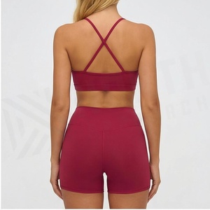 Ensemble de yoga 2 pièces North Approach, fermeture éclair intégrale sur le devant, noir uni, tissu respirant, vêtements de sport pour femmes - Product Image 2