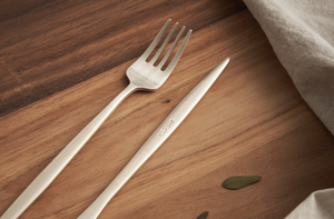 Forchetta in Bronzo Coreana Artigianale Premium NOBBAN, Stuzzicadenti Tradizionale in Ottone per Dessert e Frutta, Regalo di Lusso e Bomboniera - Product Image 6