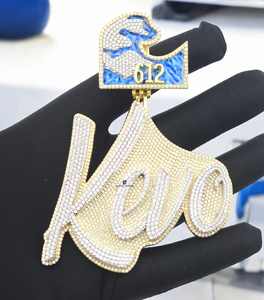 Pendentif personnalisé Kevo avec nom, style plaque Minnesota 612, plaqué or rose et argent, Moissanite, bijoux hip-hop pour soirée - Product Image 3