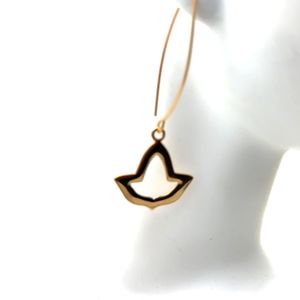 14K Yellow Gold Vermeil <b>Small</b> Open Ivy Leaf Thread <b>Earrings</b> <b>for</b> <b>Women</b> Elegant Botanical Jewelry Delicate Threader Design - Product Image 1